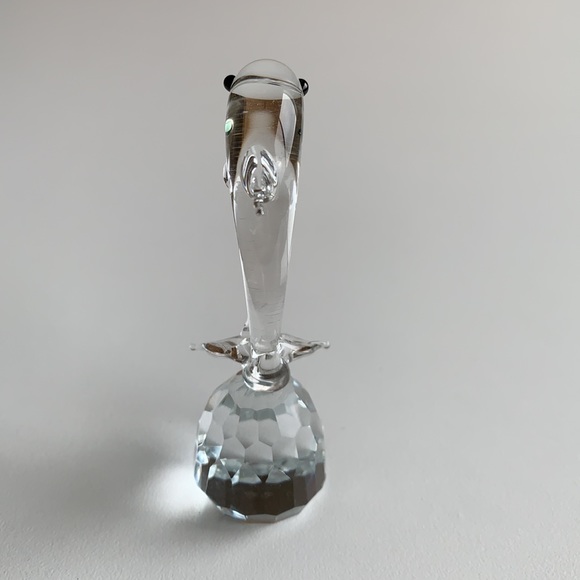 NIB Versailles Collection Crystal Jumping Dolphins Figurine - Picture 4 of 5